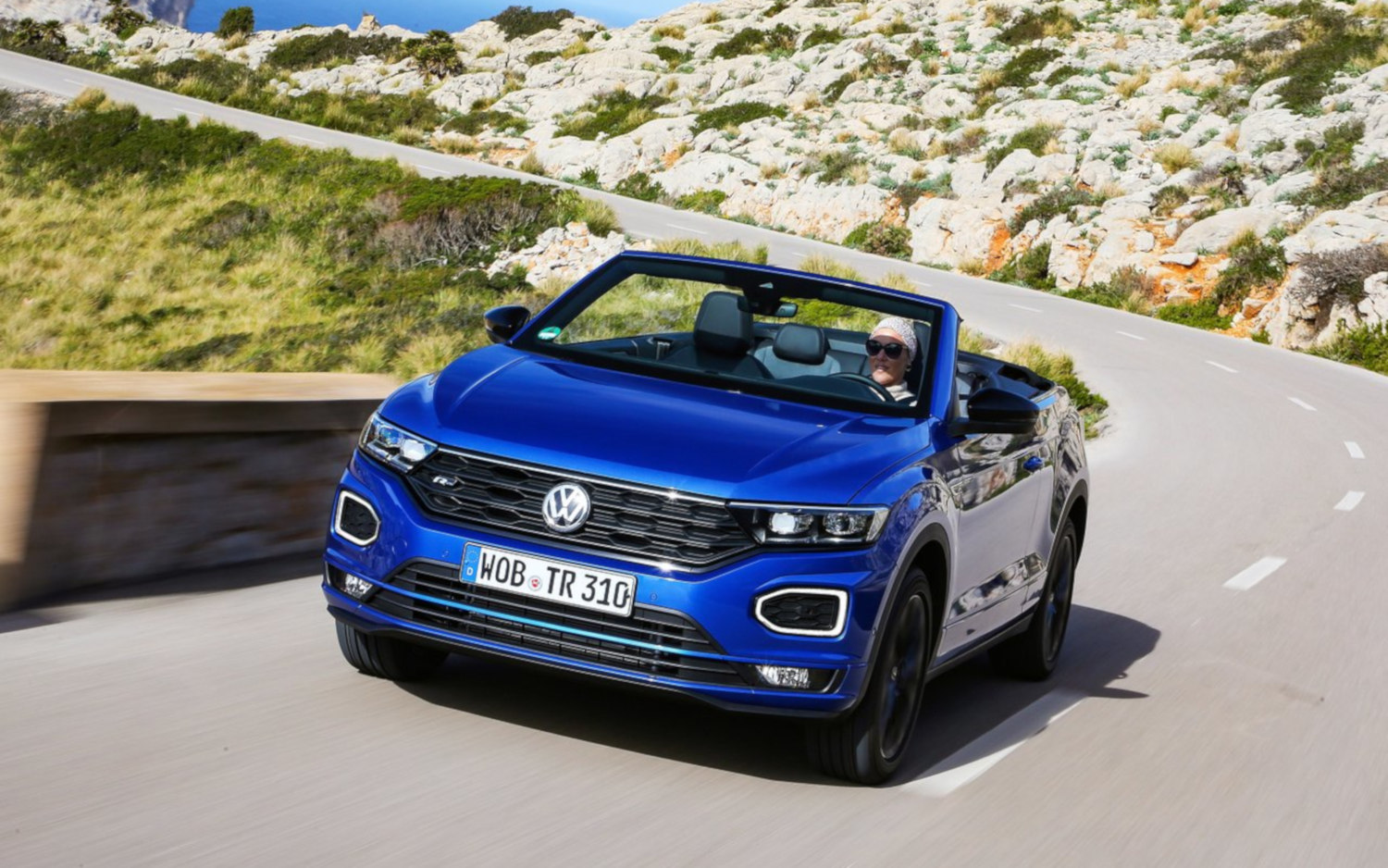 Volkswagen T Roc Cabriolet R Line Suv Drive